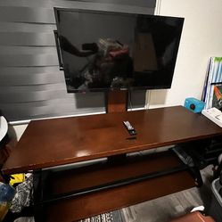 Selling TV Stand & 28inch TV