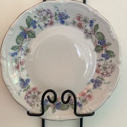 🌸 Southington by Baum “Garland” Fine China – 8 Place Setting w/ Serving Pieces – Gold Trim 🌸