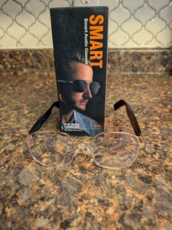 Men's and Women's Wireless Bluetooth Smart Sunglasses Audio Call and Translation