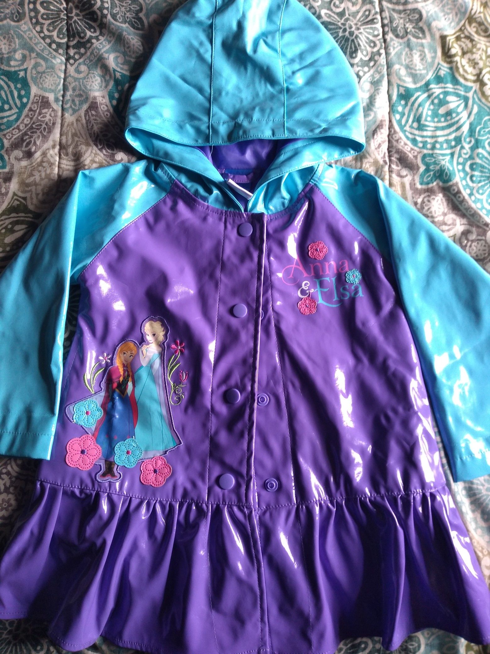 Anna and Elsa rain jacket size 2t