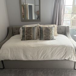 Beautiful Grey Tufted Twin Day Bed and Mattress