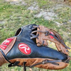 Rawling Glove