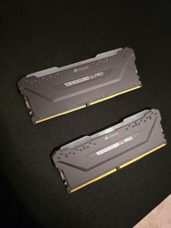 Corsair vengeance pro RGB 16GM RAM