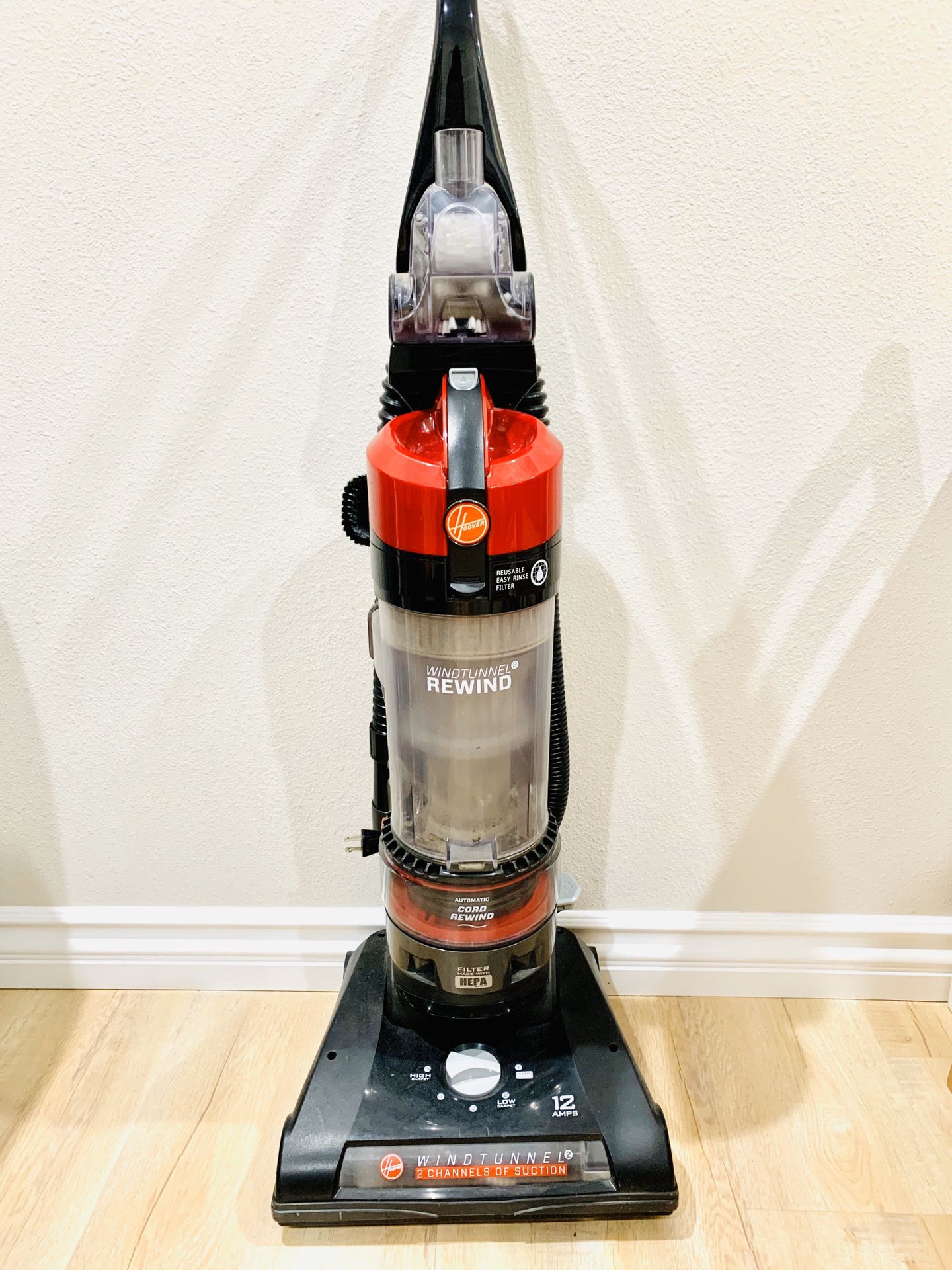 WindTunnel Rewind Bagless Upright Vacuum Cleaner