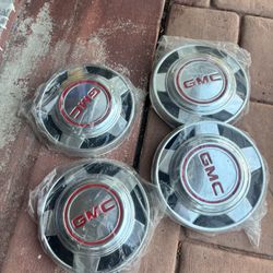 GMC Hubcaps 