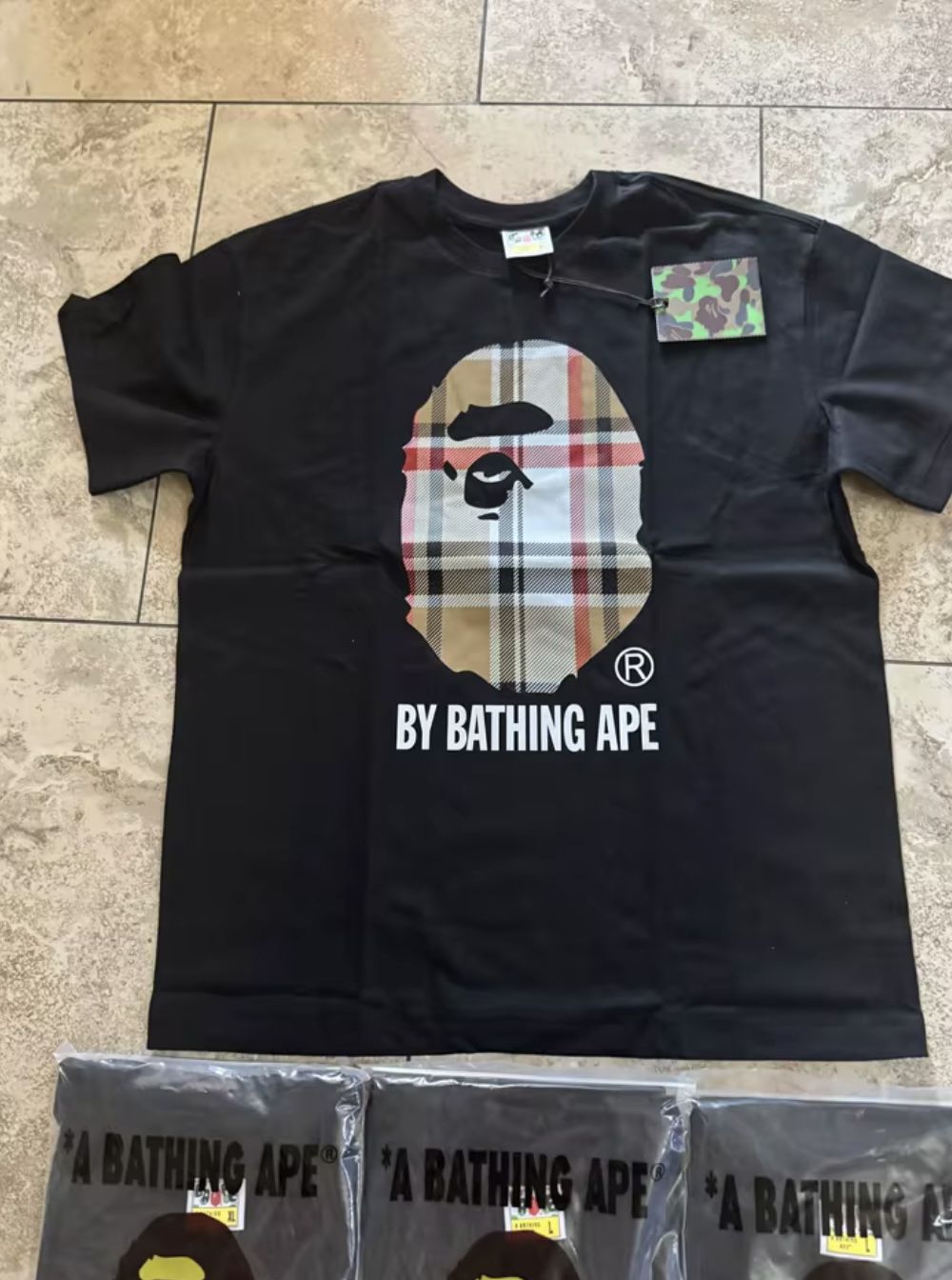 BAPE T SHIRT / Burberry Collab Authentic