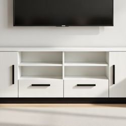 Matilda Wide White TV Stand (71") 