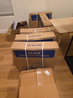 Uline Polyester strapping  pallets shipping s26405