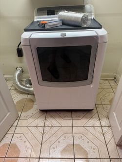 Maytag Bravos XL Dryer