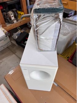Bose passive sub and dual speakers white