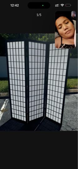 Mint condition 3x panel separation wall
