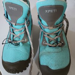 XPeti Women's Hiking Boots -Size 11