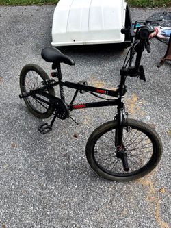 20" Mongoose Brawler Freestyle BMX Bike - With Pegs & Rotor