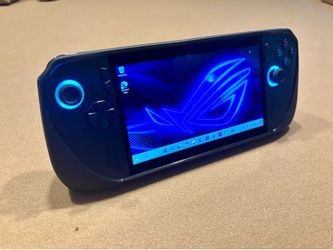 ASUS ROG ALLY X RC72LA w/ Case & Stand