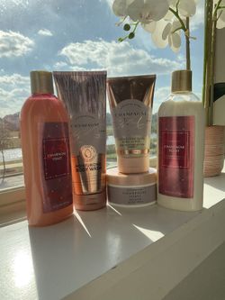 VDAY Ultimate B&BW Champagne Toast Full Size Bundle - Gift for Her