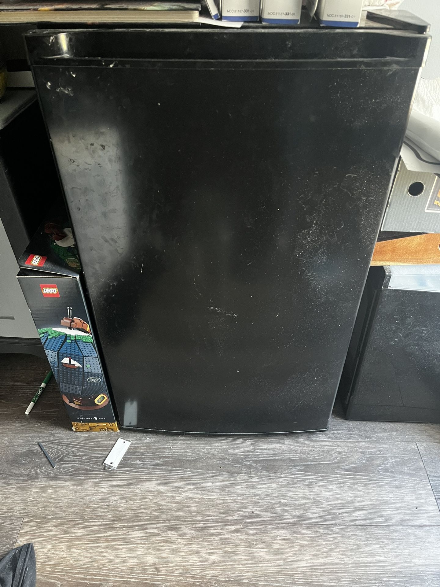 Criterion Mini-Fridge