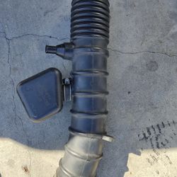 2006-10 (IS250 & IS350) Lexus Air Hose With Resonator For Sale 