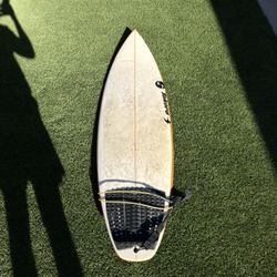 5’ 9.5” Wade Tokoro Surfboard