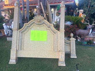Vintage King Size Ornate Italian/European Style Carved Wood Bed