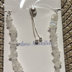 Rainbow Moonstone Natural Chipped Stone 925 Sterling Silver Bolo Style Bracelet