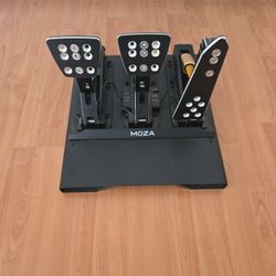 Moza Racing Pedals