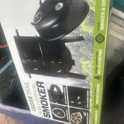 Cedar Trail 4 In 1 Vertical Smoker