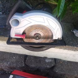 Skil circular saw. 