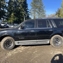 2000 Lincoln  Navigator  AWD 4500 Obo