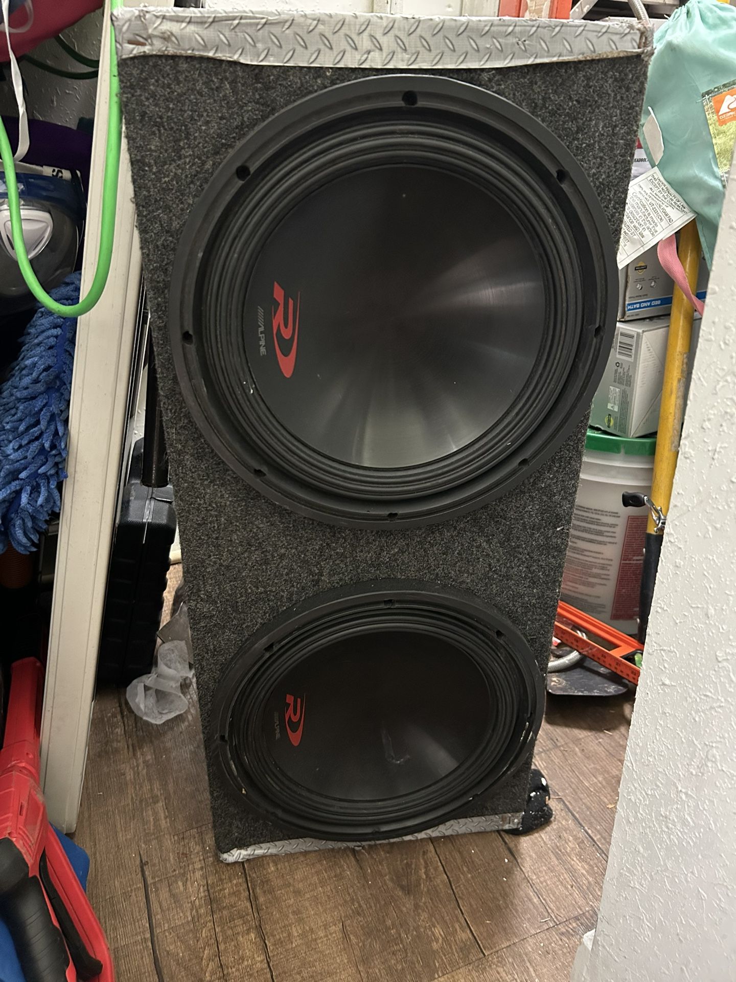 Alpine Type R Subs