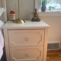 Side Table And Lamp