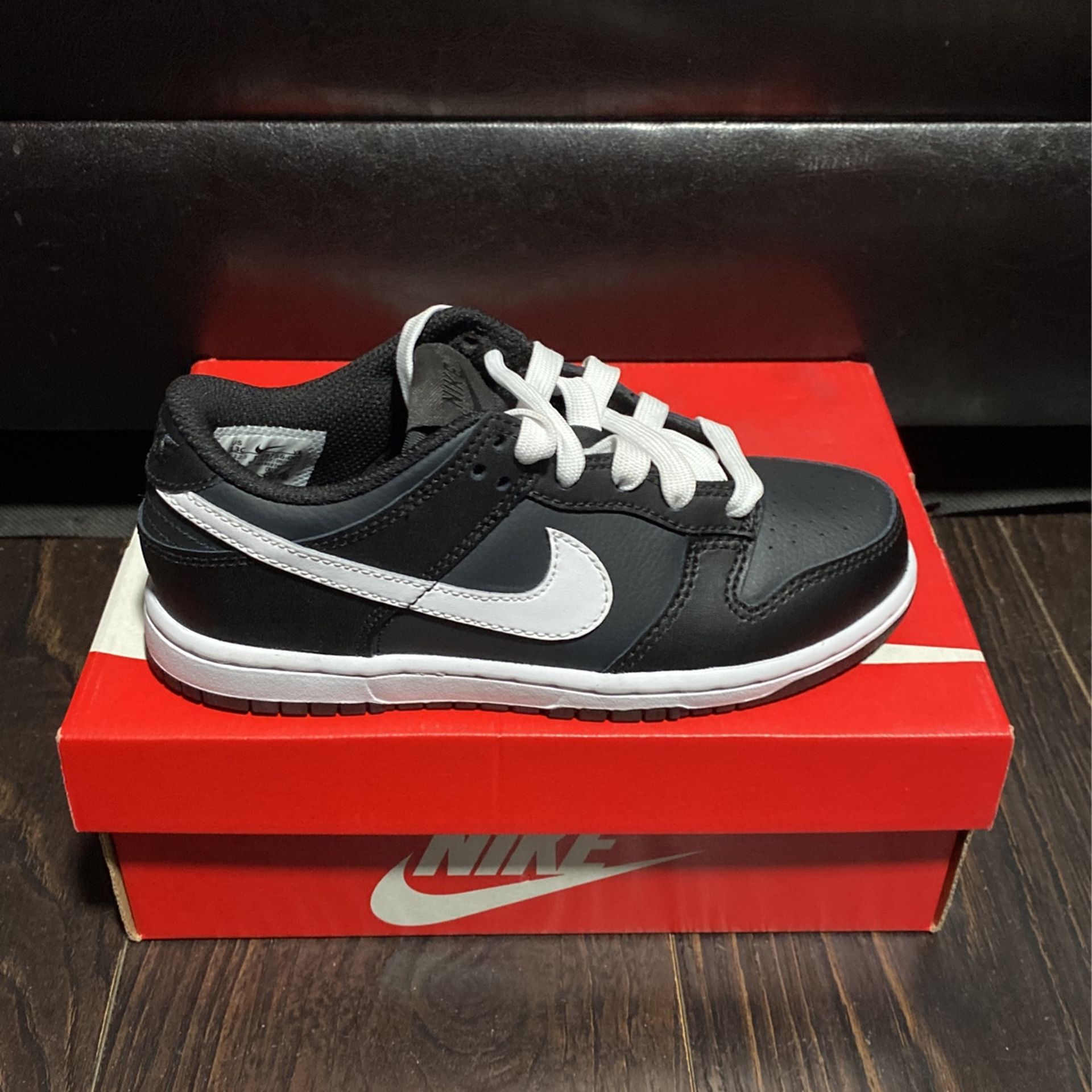 NIKE DUNK LOW PS 13C $100
