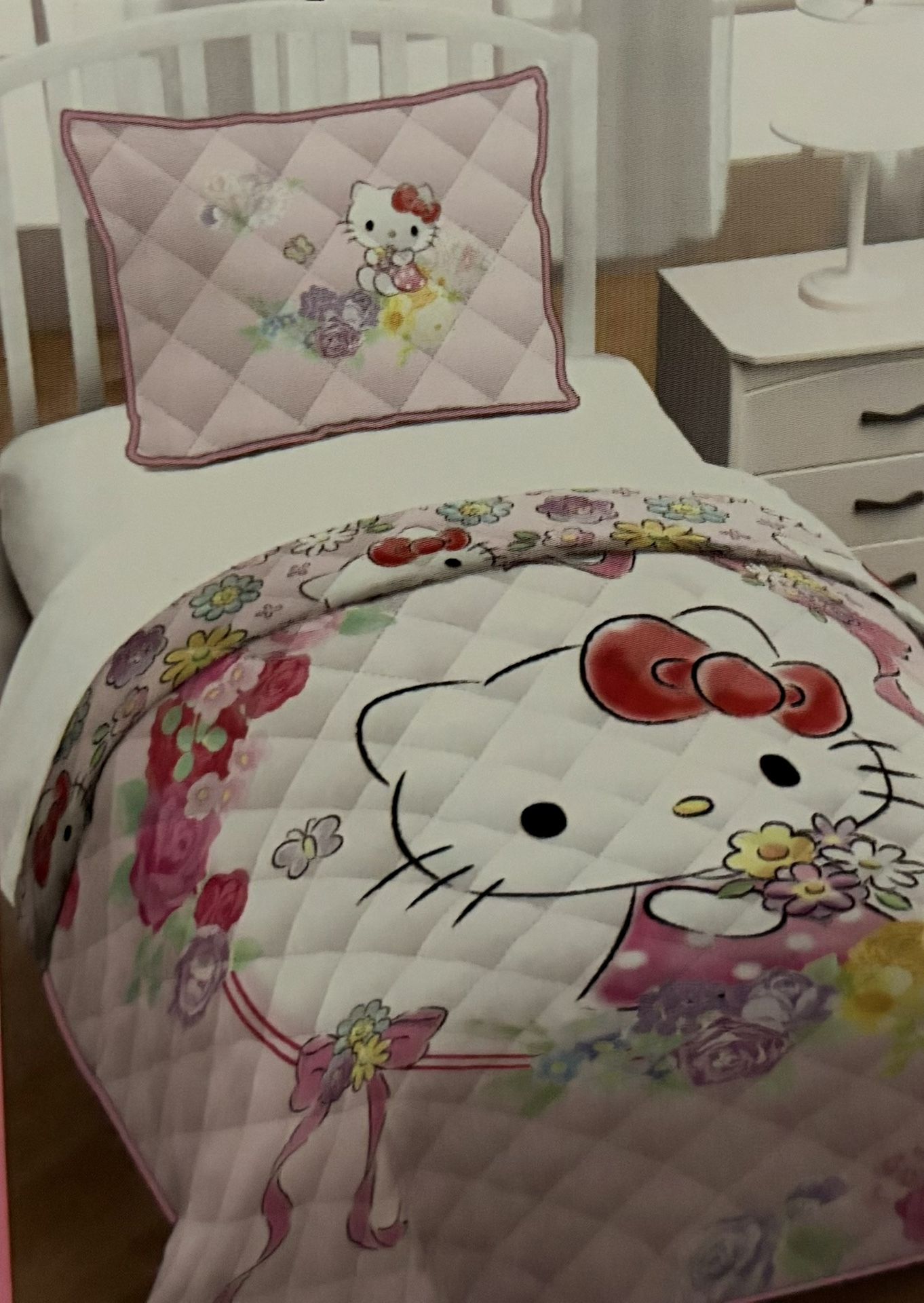 Twin Quilt & Sham Set - Hello Kitty