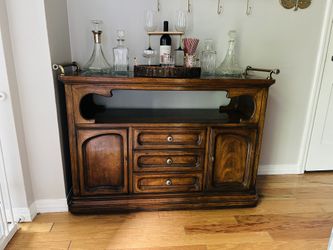 DREXEL Vintage Wood/glass Bar Cabinet