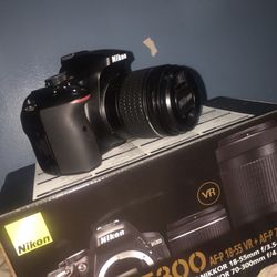 Nikon D5300 DSLR + Zoom Lense 50-75mm