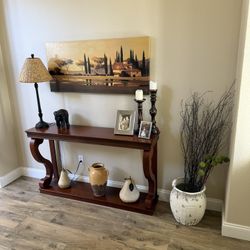 Entry Way Consol Table