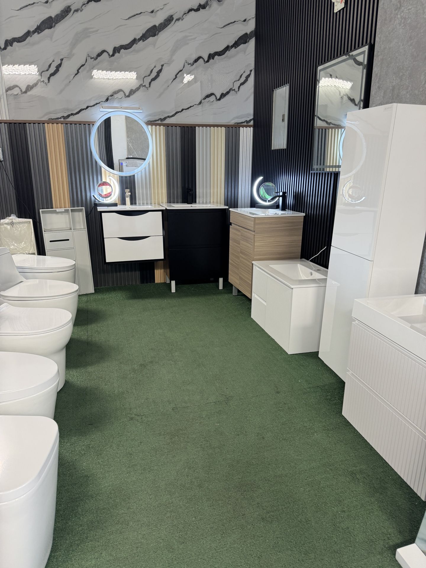 Bathroom Vanity - Mirror 