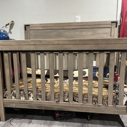 Baby Crib 