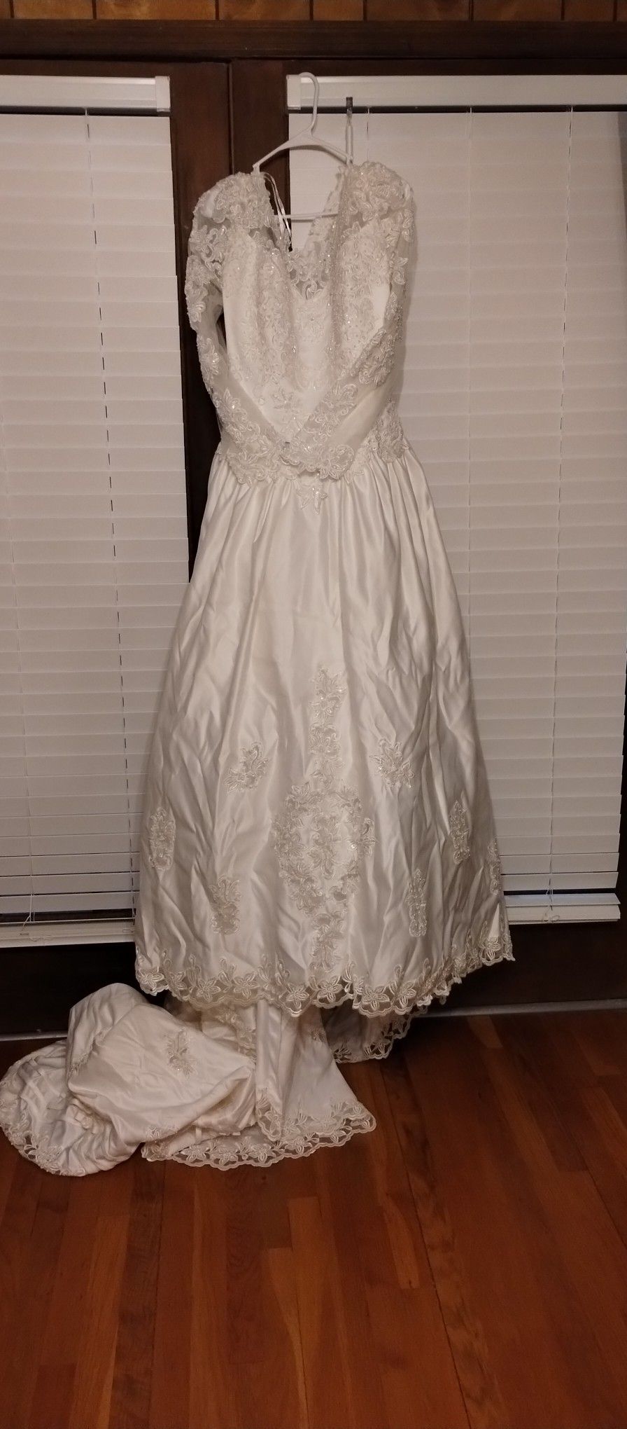 Vintage Wedding Dress