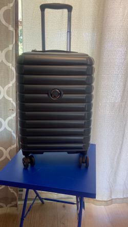 Paris carry on luggage