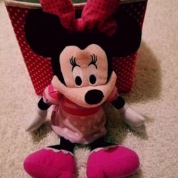 Disney Minnie Mouse Plush Toy