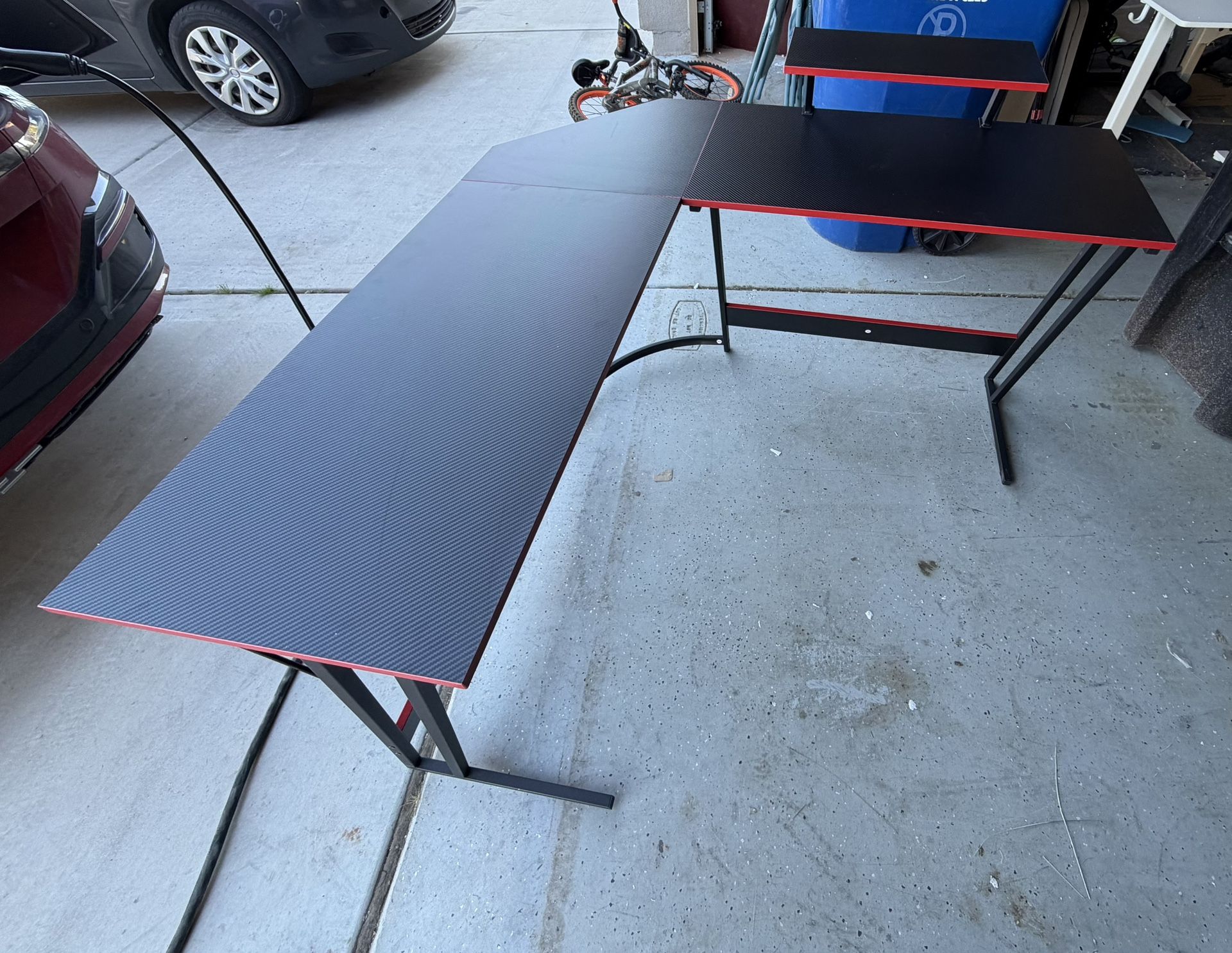 L Shaped Gaming Desk