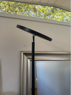Floor lamp 32W/300LM LED with remote control