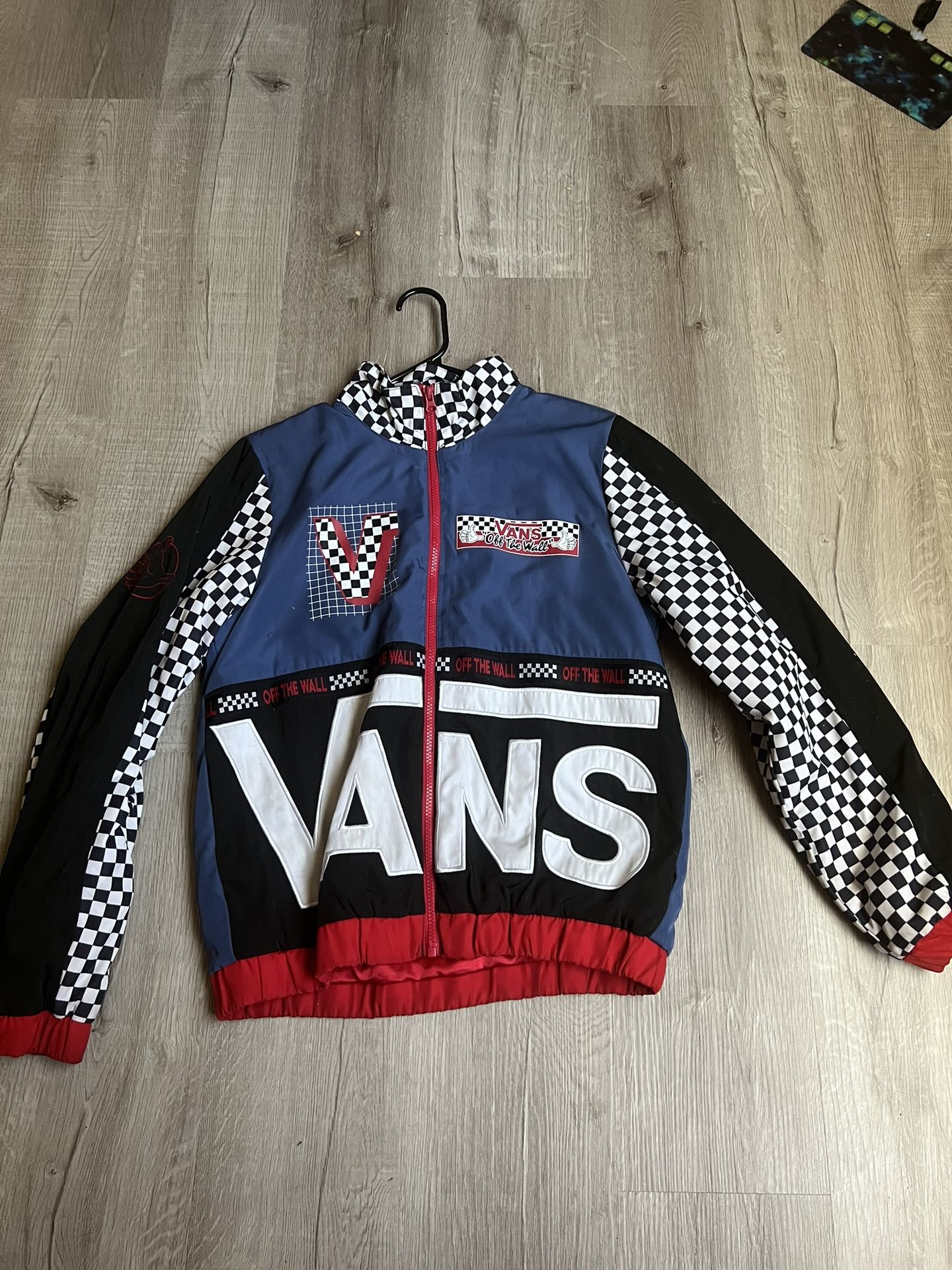 Vans Off The Wall Bomber Jacket (size S )