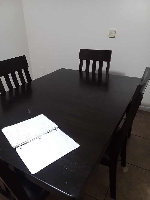 FOR SALE: Solid Hardwood Dining Table –