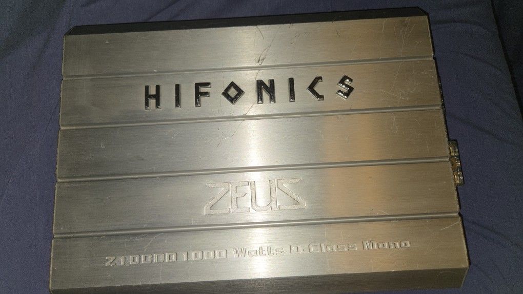 Hifonics Z1000, 1000 watt Amp
