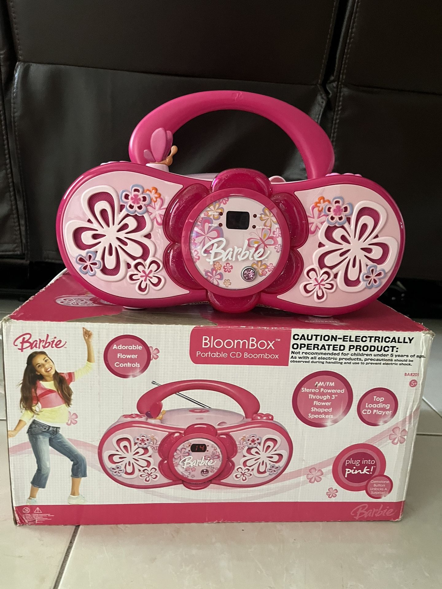 Vintage Barbie AM/FM Radio CD Player Boombox Pink Grey