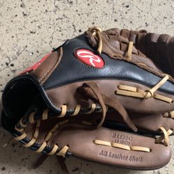 Rawlings Baseball Glove 