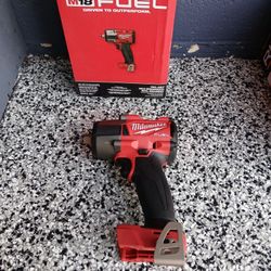 IMPACT WRENCH 1/2" MILWAUKEE TOOL ONLY 