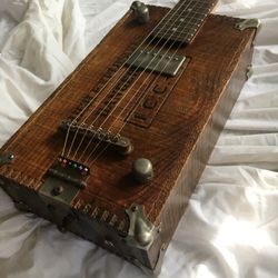 Custom Dynamite Box Electric Guitar