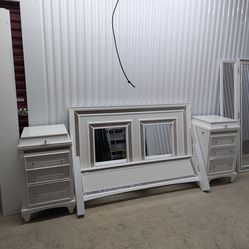 Modern 4pc white frame set qn
